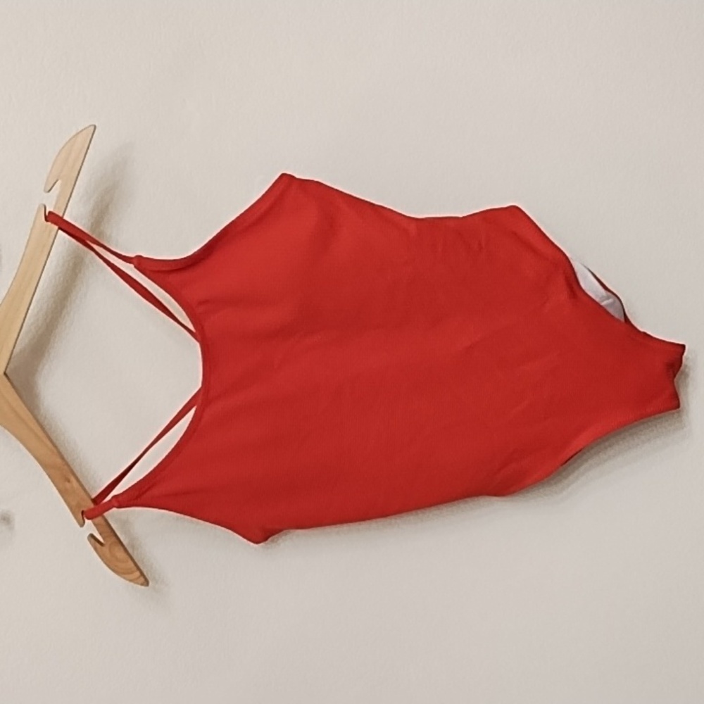 Old Navy one piece swimsuit